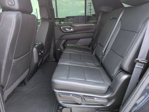 Used 2024 Chevrolet Tahoe LT w/ Luxury Package AWD/4WD image 25