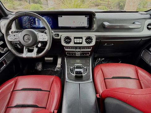 Used 2023 Mercedes-Benz G 63 AMG 4MATIC w/ Seat Comfort Package image 31