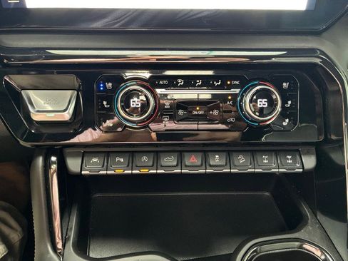 Used 2024 GMC Sierra 1500 AT4X image 20