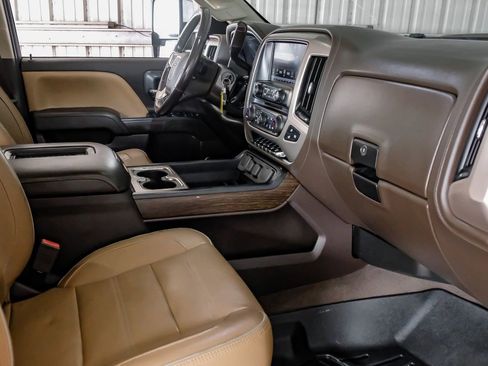 Used 2019 GMC Sierra 3500 Denali w/ Duramax Plus Package AWD/4WD image 12