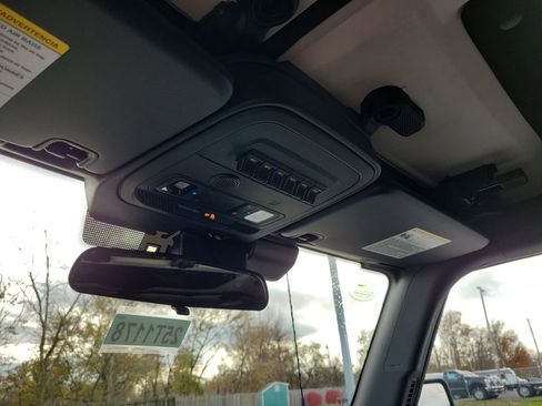 New 2025 Ford Bronco Badlands w/ Sasquatch Package image 30