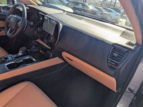 Used 2026 Lexus NX 350h AWD w/ Accessory Package (Z2) image 6