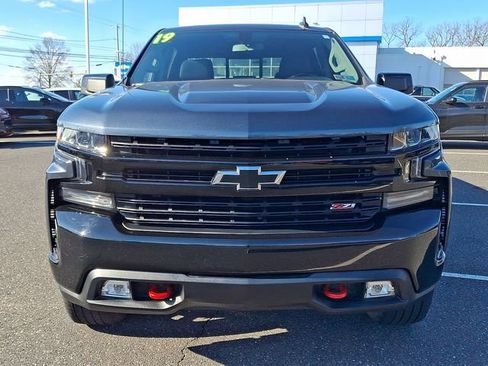 Used 2019 Chevrolet Silverado 1500 LT Trail Boss image 2