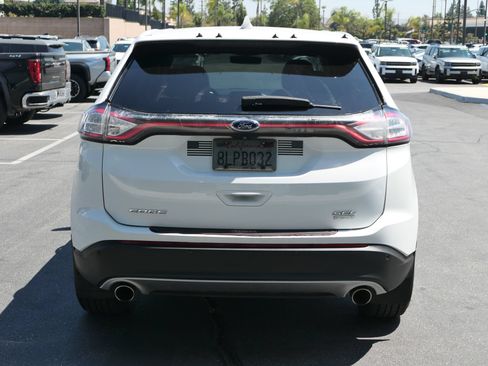 Used 2017 Ford Edge SEL w/ Equipment Group 201A FWD image 5
