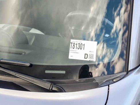 Used 2005 Scion xB image 32