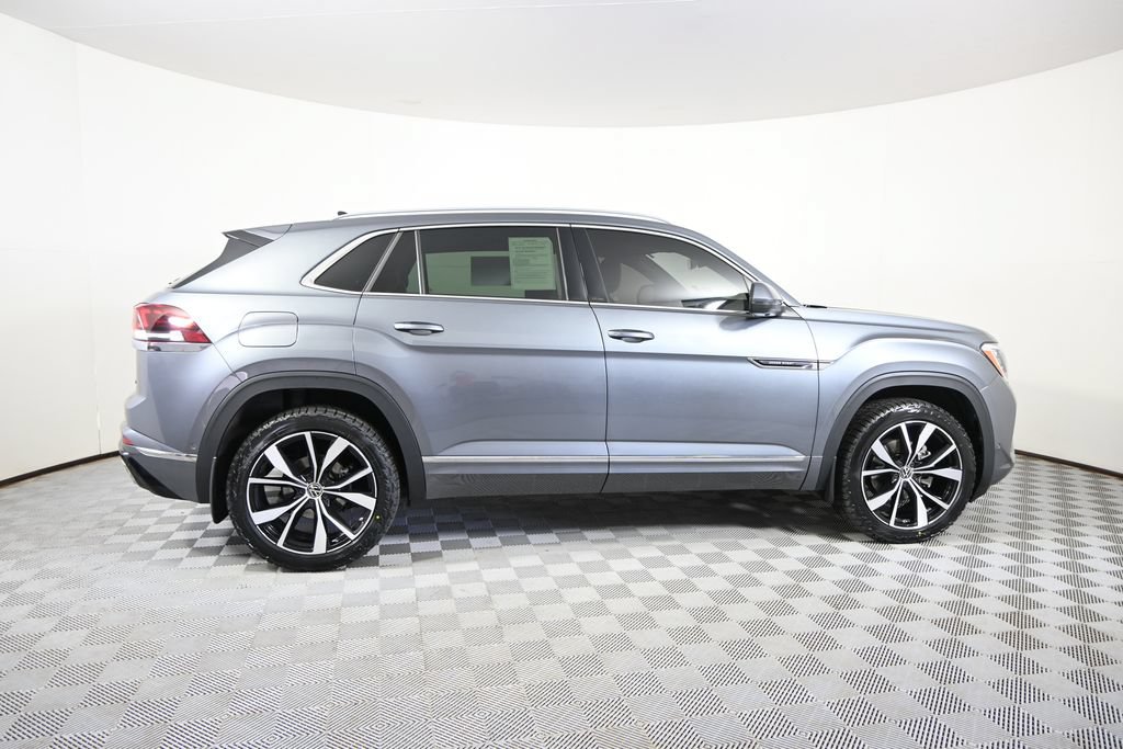 Used 2024 Volkswagen Atlas Cross Sport SEL Premium R-Line AWD/4WD image 7