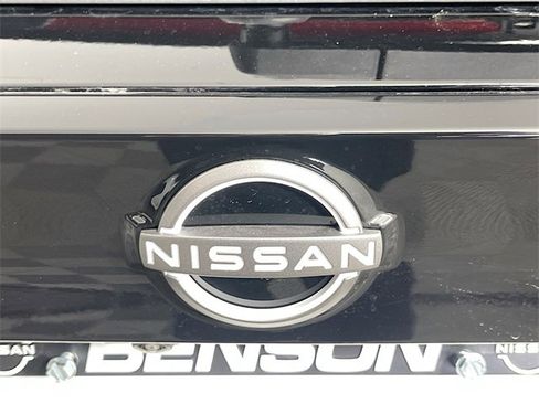 New 2026 Nissan Kicks SR image 18