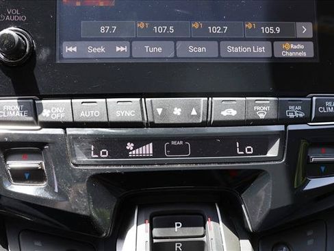 Used 2024 Honda Odyssey EX-L image 19