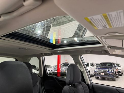 Used 2020 Subaru Forester Premium w/ Popular Package #1 AWD/4WD image 49