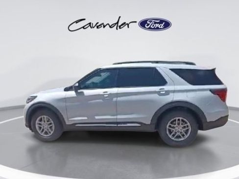 New 2025 Ford Explorer Active w/ Active Comfort Package image 6