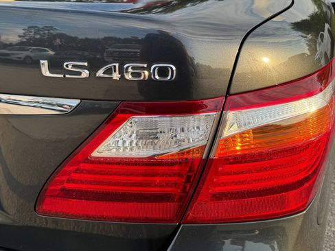 Used 2011 Lexus LS 460 w/ Touring Edition RWD image 35