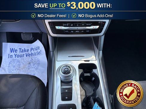 Used 2023 Ford Explorer XLT RWD image 20