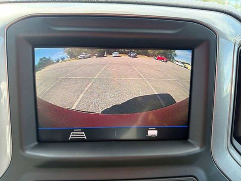 Used 2021 Chevrolet Silverado 1500 Custom w/ Safety Confidence Package image 21