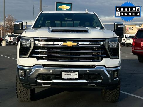 Used 2024 Chevrolet Silverado 3500 LTZ w/ LTZ Plus Package image 9