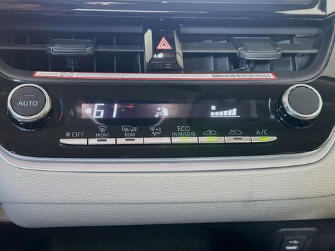 Used 2026 Toyota Corolla LE image 23