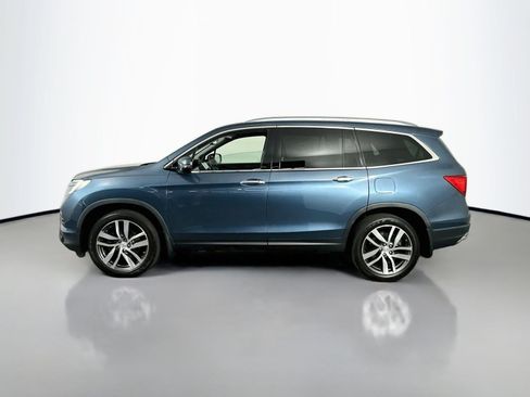Used 2018 Honda Pilot Touring image 5