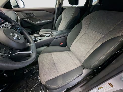 Used 2023 Nissan Rogue SV AWD/4WD image 11