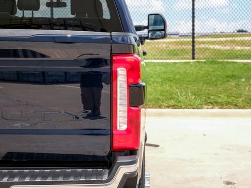 Used 2025 Ford F350 Lariat w/ Camper Package AWD/4WD image 66