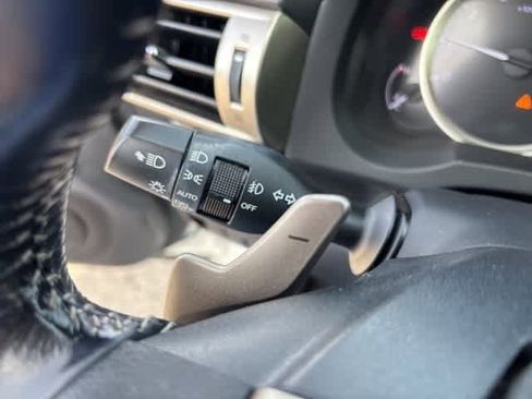 Used 2015 Lexus IS 250 image 15