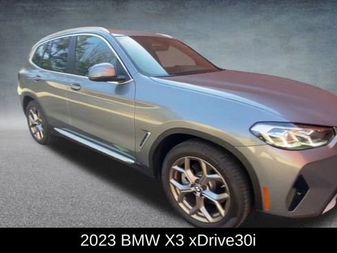 Used 2023 BMW X3 xDrive30i w/ Premium Package w/ZPA image 3