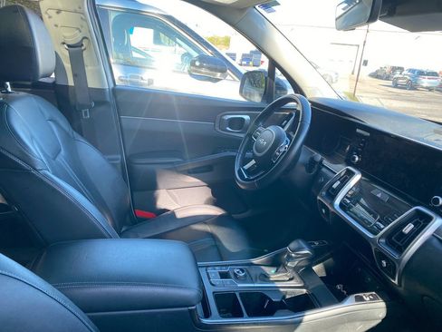 Used 2022 Kia Sorento X-Line EX AWD/4WD image 4