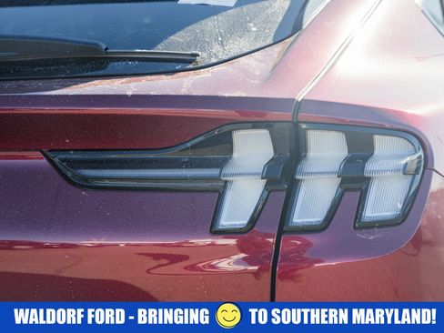 Used 2025 Ford Mustang Mach-E GT image 7