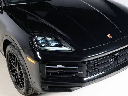 New 2026 Porsche Cayenne AWD/4WD image 30