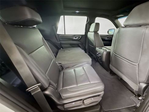 Used 2022 Chevrolet Tahoe LT w/ LT Signature Package RWD image 20