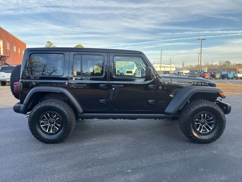 New 2026 Jeep Wrangler Unlimited Rubicon 392 image 2