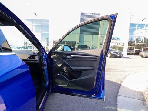 Used 2022 Audi SQ5 Premium Plus w/ Premium Plus Package image 51
