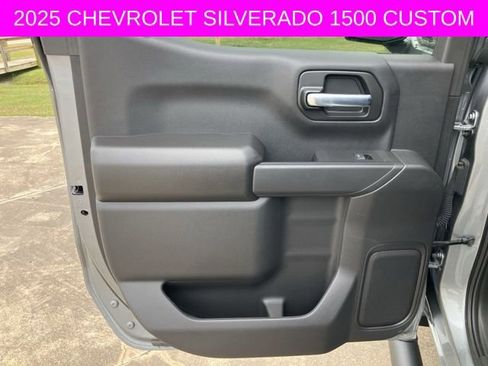 Used 2025 Chevrolet Silverado 1500 Custom w/ Turbomax Blackout Package image 18