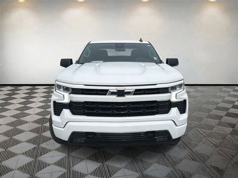 Used 2023 Chevrolet Silverado 1500 RST w/ Z71 Off-Road Package image 2