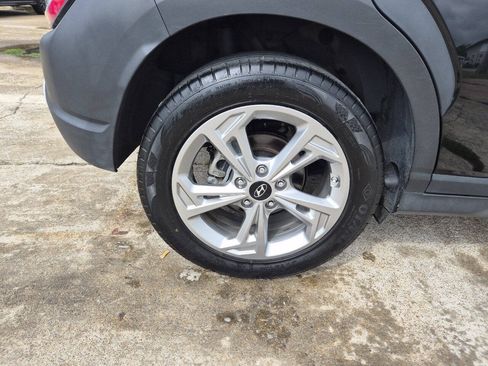 Used 2023 Hyundai Kona SEL FWD image 14