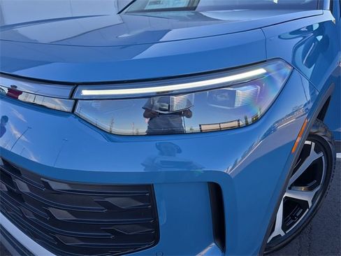 New 2026 Volkswagen Tiguan SE image 31