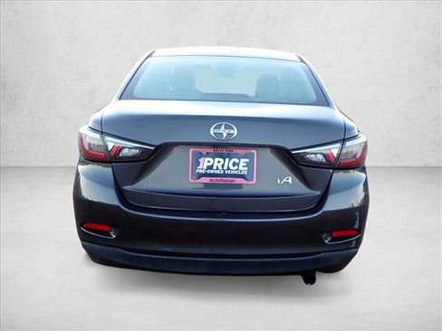 Used 2016 Scion iA image 3