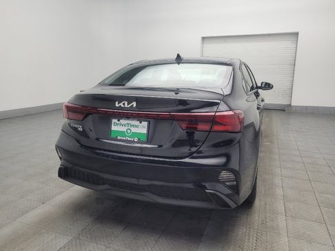 Used 2024 Kia Forte LX image 7