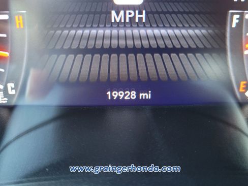 Used 2023 Dodge Challenger R/T w/ Plus Package image 23