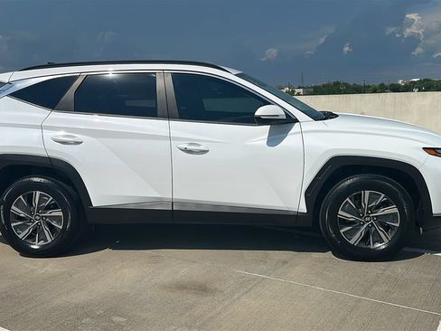 Used 2022 Hyundai Tucson Blue AWD/4WD image 13