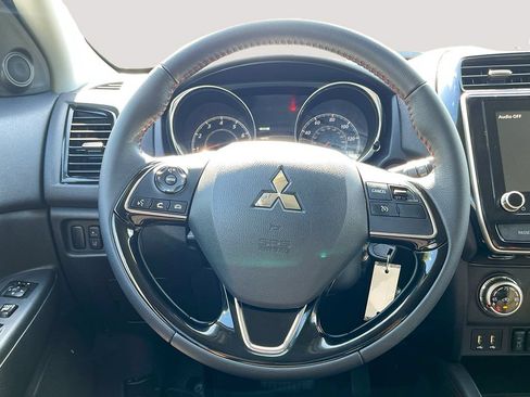 Used 2025 Mitsubishi Outlander Sport AWD image 25