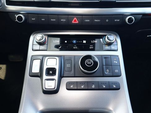 Used 2023 Hyundai Palisade Calligraphy image 26