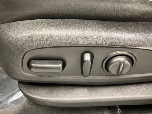 Used 2020 GMC Terrain SLT image 22