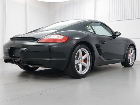 Used 2006 Porsche Cayman S RWD image 7