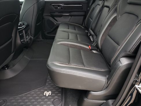 Used 2022 RAM 1500 Laramie w/ G/T Package AWD/4WD image 9