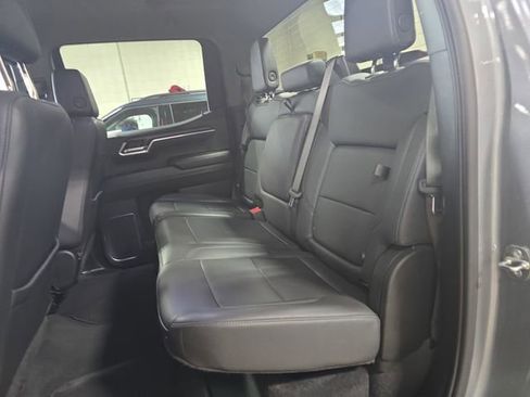 Used 2024 GMC Sierra 1500 SLT AWD/4WD image 13