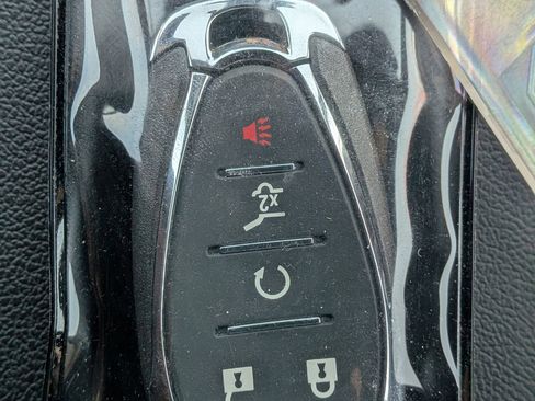 Used 2025 Chevrolet Blazer RS image 37