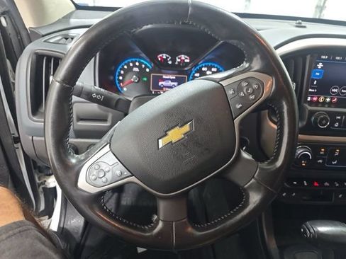 Used 2020 Chevrolet Colorado Z71 AWD/4WD image 11