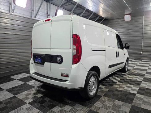 Used 2022 RAM ProMaster City Tradesman image 5