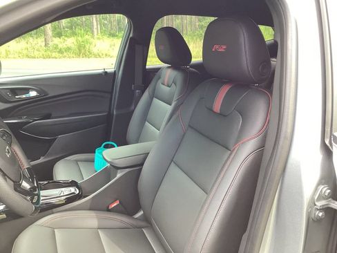 New 2026 Chevrolet Trax RS w/ Driver Confidence Package FWD image 14