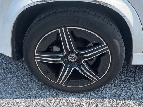 Used 2024 Mercedes-Benz GLE 350 4MATIC image 13