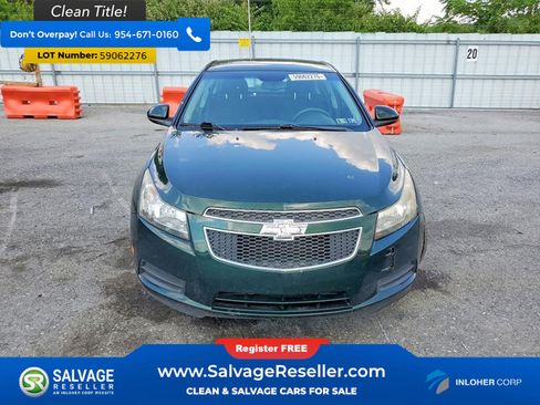 Used 2014 Chevrolet Cruze LT w/ Technology Package FWD image 7